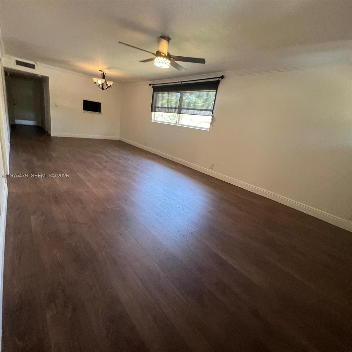 TOWN OF HALLANDALE B-13 - Residential