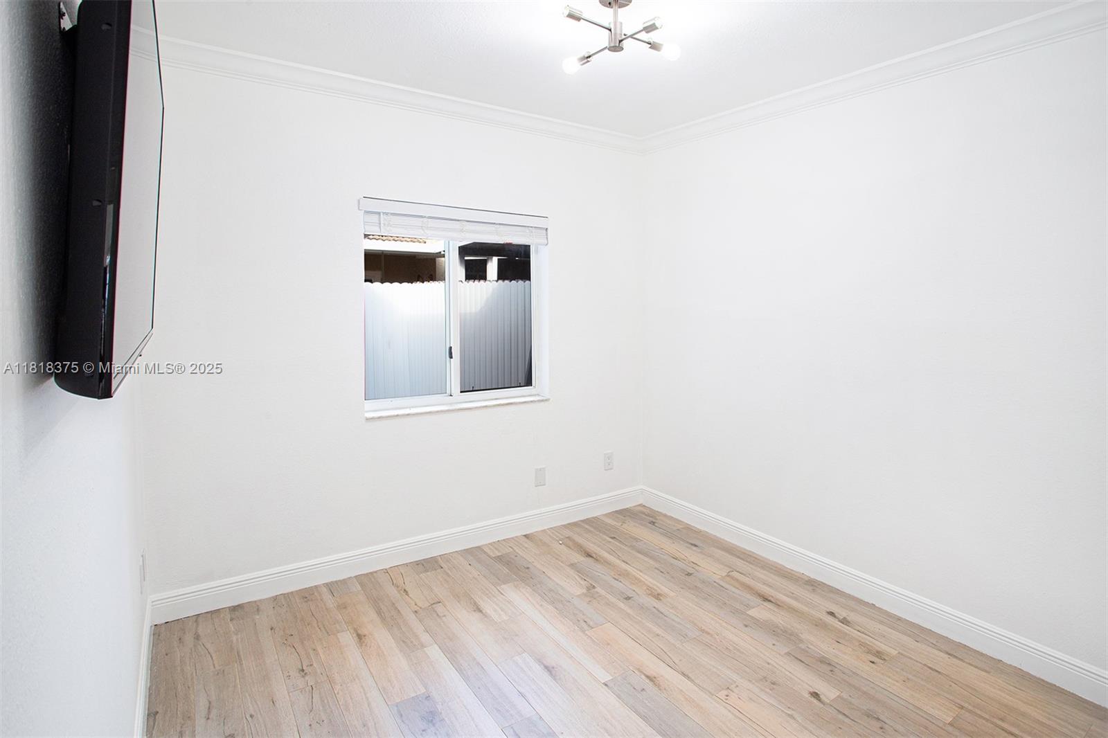GABRIELLA CONDO CENTER - Residential Lease