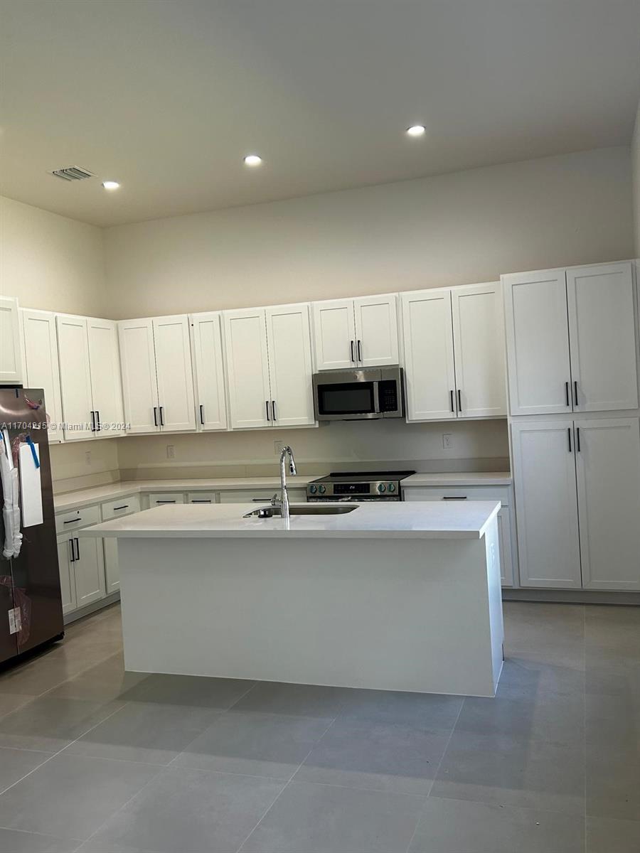 CENTURY POINTE - Residential