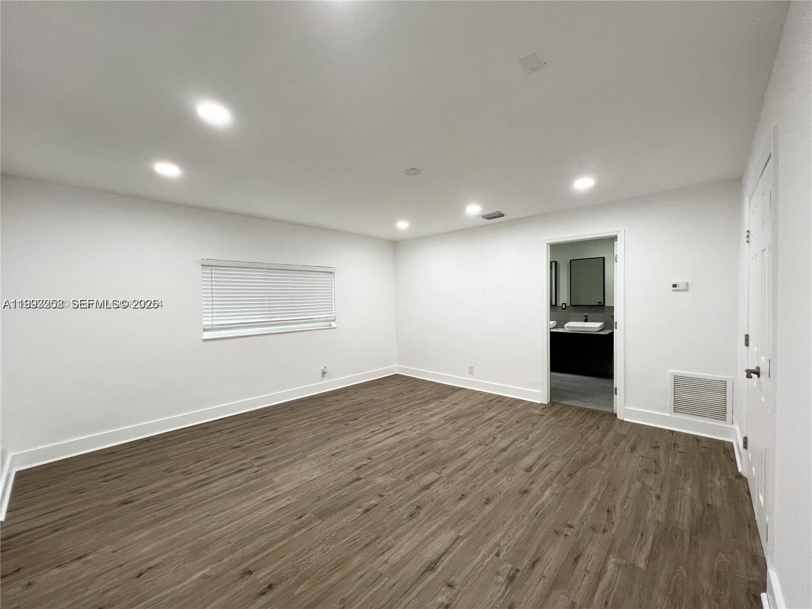 PLANTATION - Residential