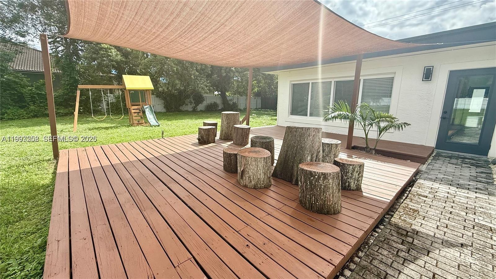 PLANTATION - Residential