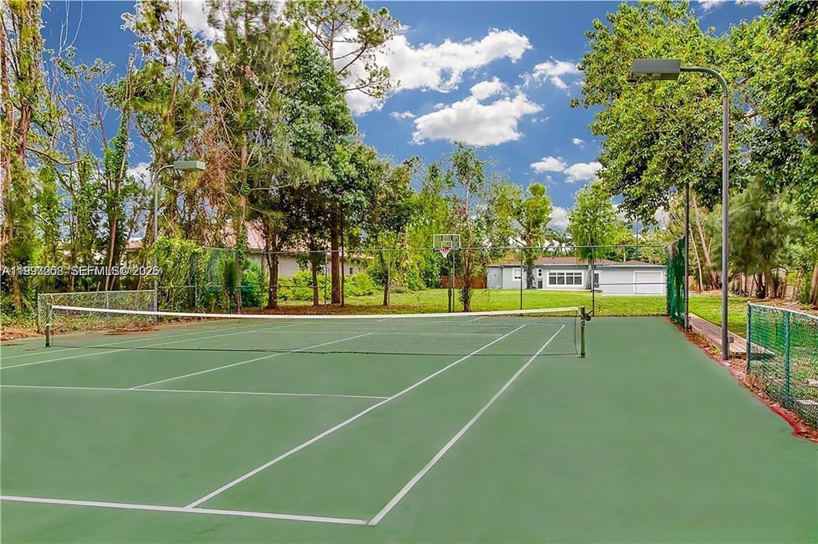 PLANTATION - Residential