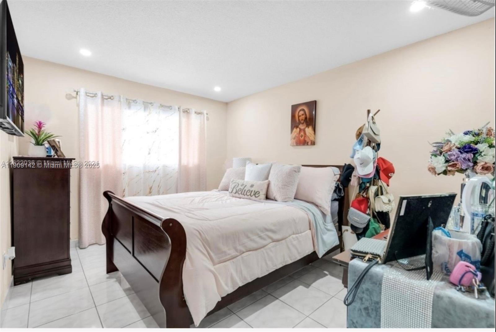 KENDALL ACRES WEST CONDO - Residential Lease