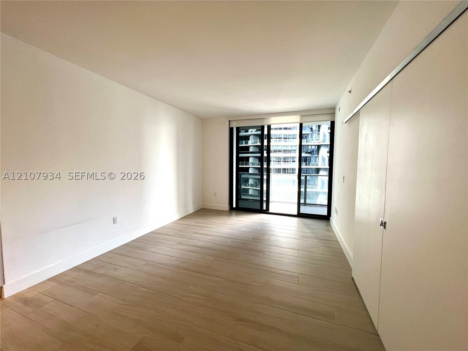 1010 Brickell Ave 3508