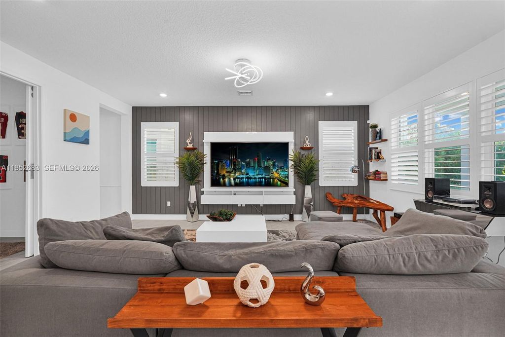 Photo of 4091 Pelicano Way #4091, Deerfield Beach, FL 33064 (MLS # A11952683)