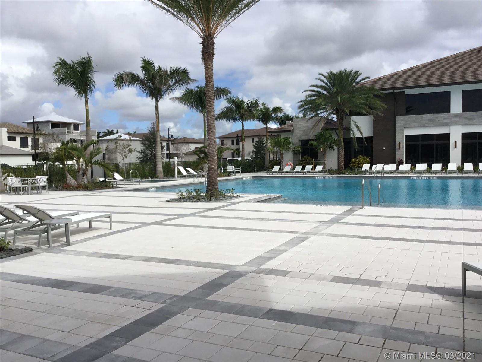 URBANA - Residential Lease