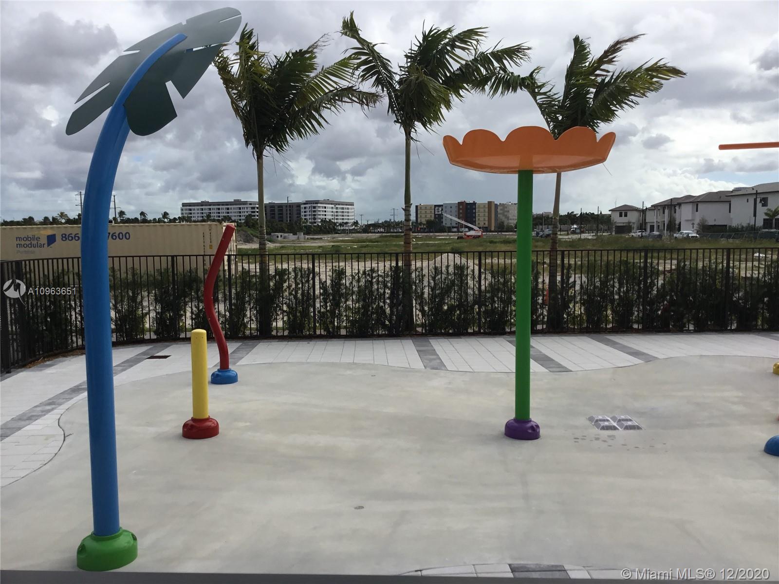 URBANA - Residential Lease