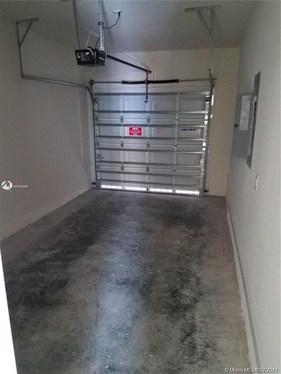 GRAND BAY NORTH - Residential