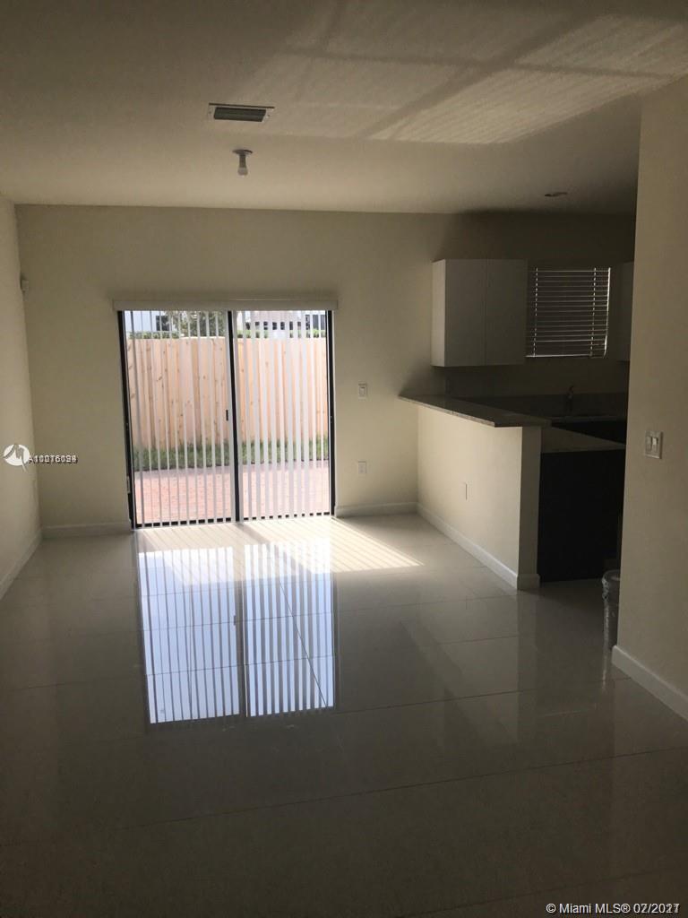 GRAND BAY NORTH - Residential