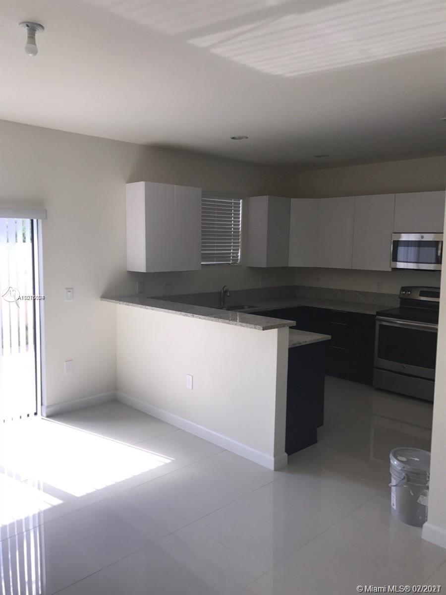 GRAND BAY NORTH - Residential