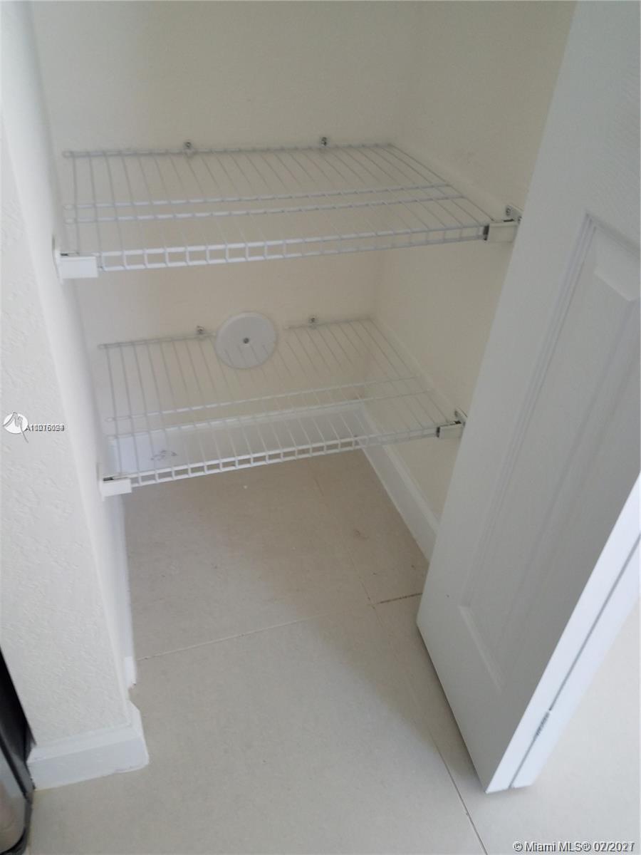 GRAND BAY NORTH - Residential