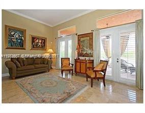 PINEWOOD HOMES - Residential Lease