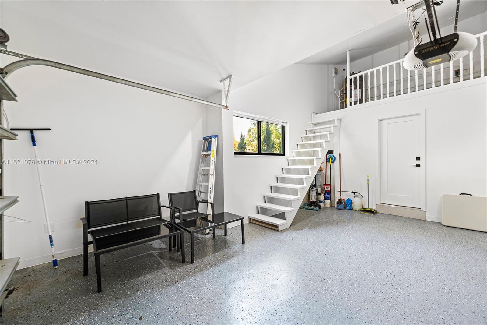 1ST ADDN TO OLD CUTLER WO - Residential