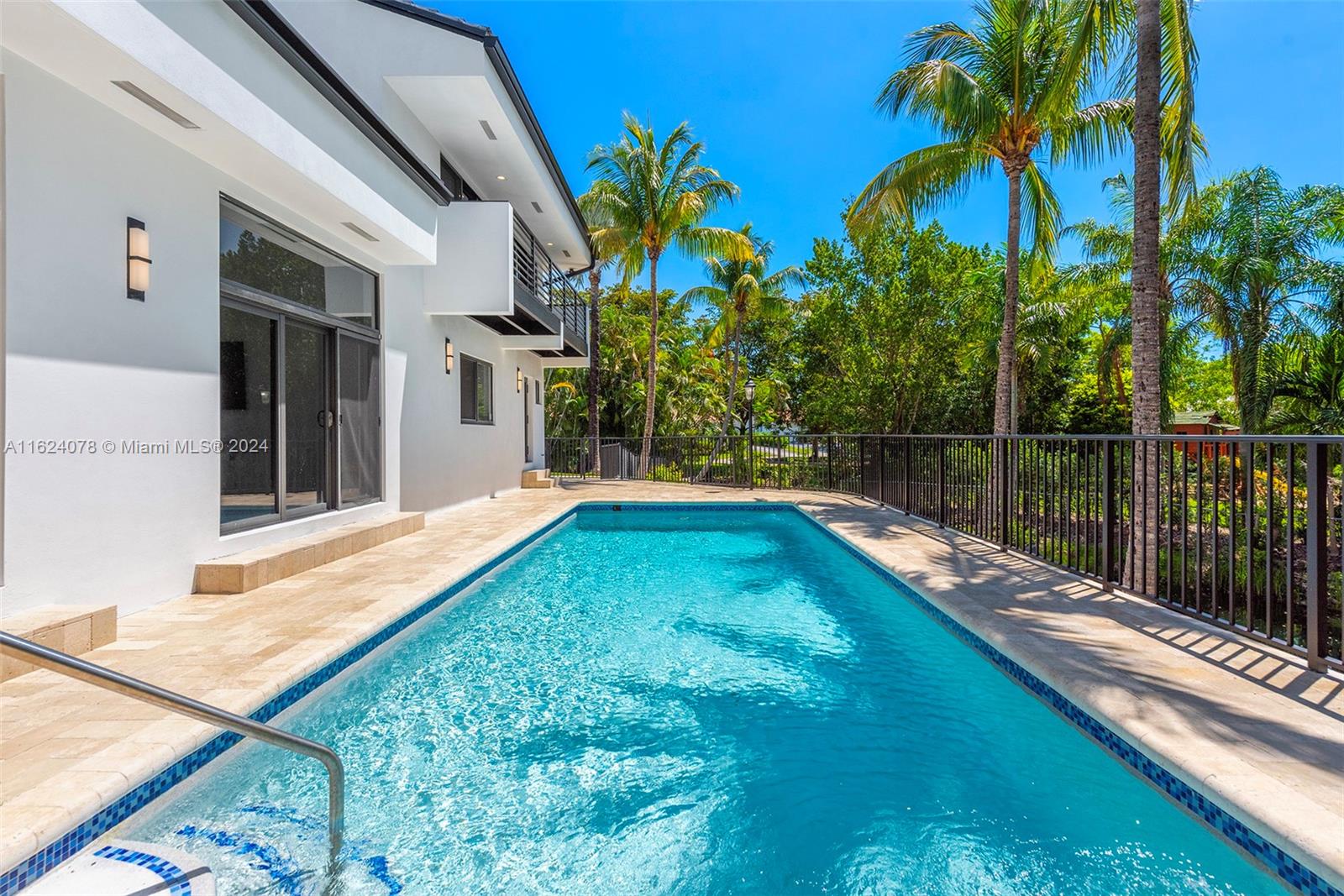 1ST ADDN TO OLD CUTLER WO - Residential