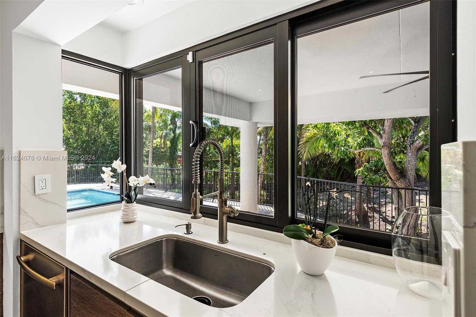 1ST ADDN TO OLD CUTLER WO - Residential