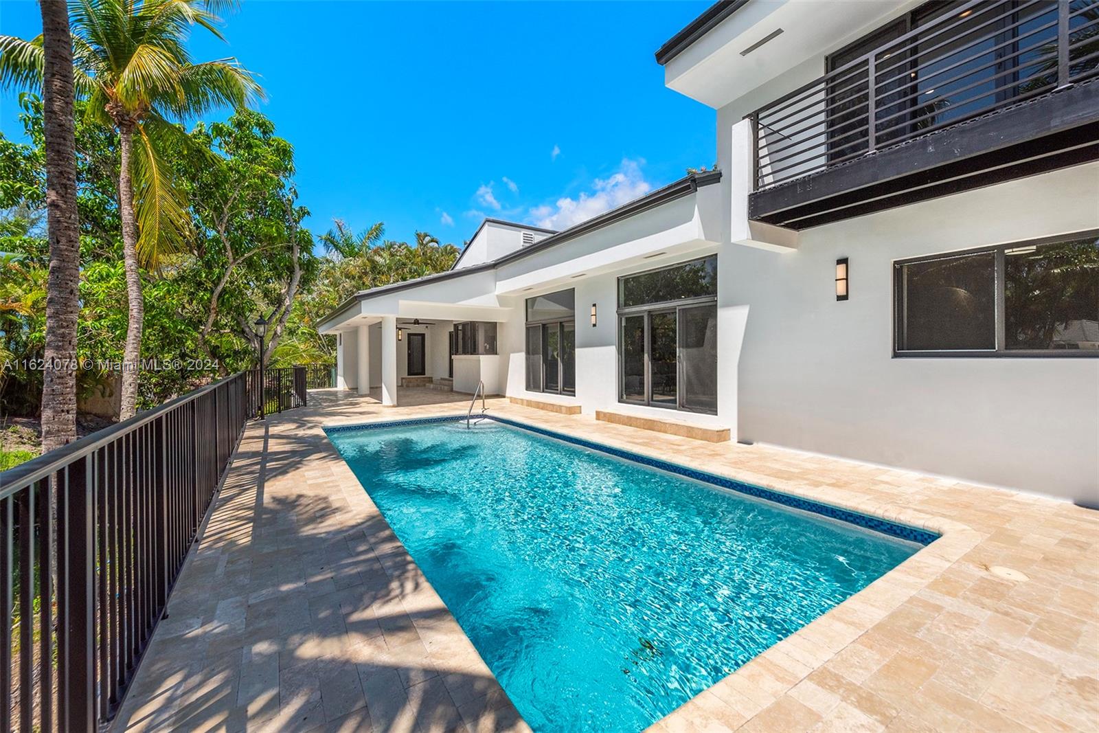 1ST ADDN TO OLD CUTLER WO - Residential