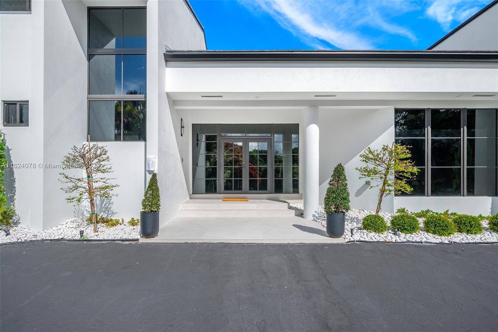 1ST ADDN TO OLD CUTLER WO - Residential