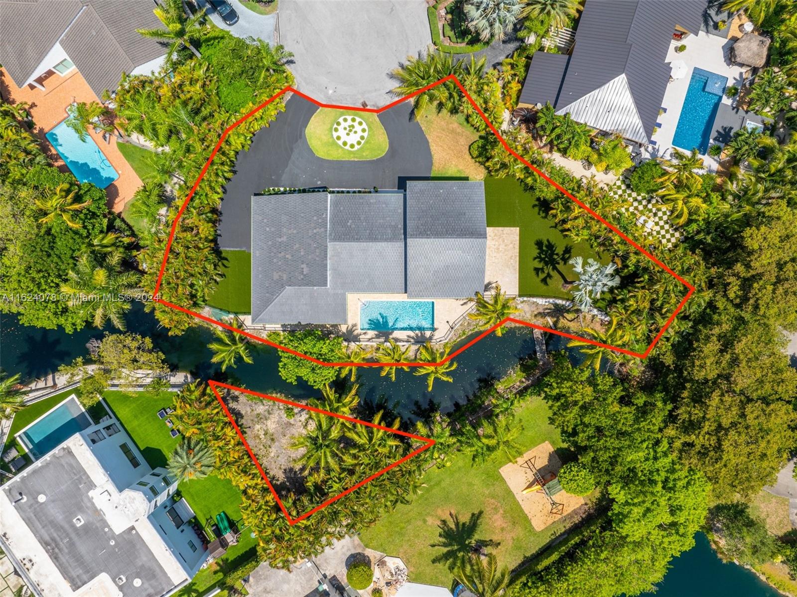 1ST ADDN TO OLD CUTLER WO - Residential