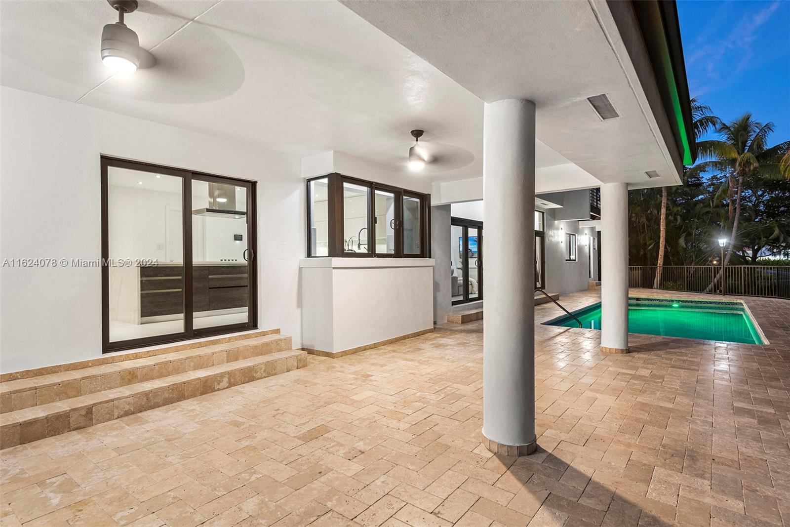 1ST ADDN TO OLD CUTLER WO - Residential