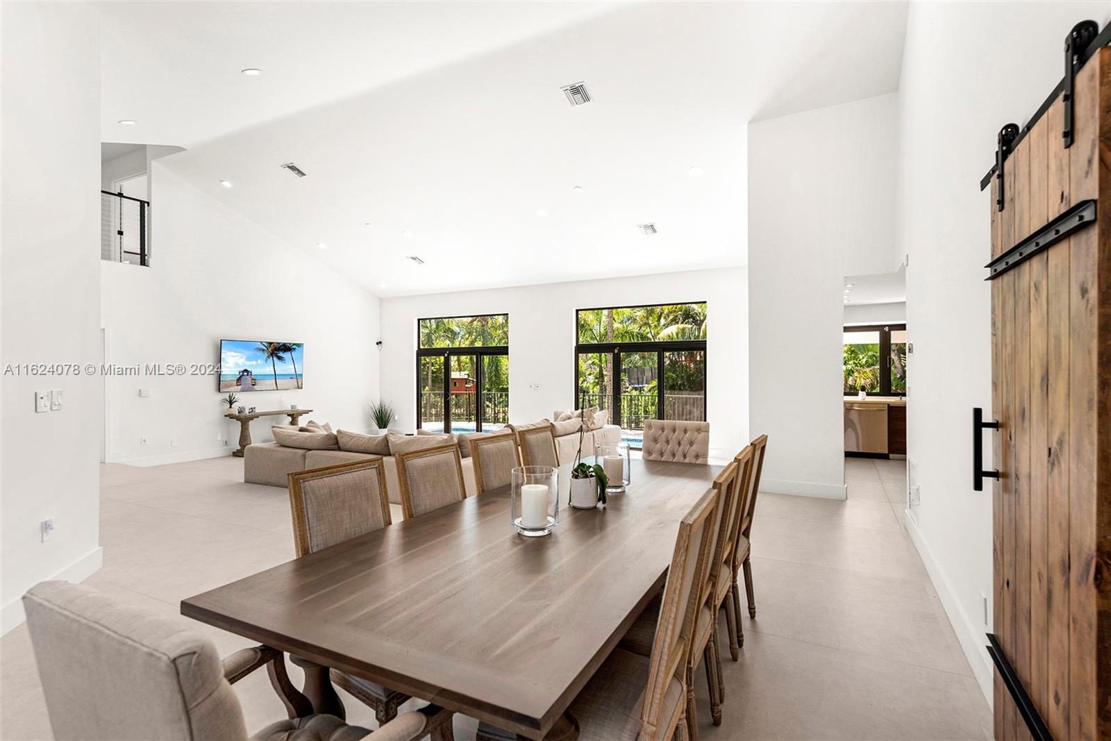 1ST ADDN TO OLD CUTLER WO - Residential