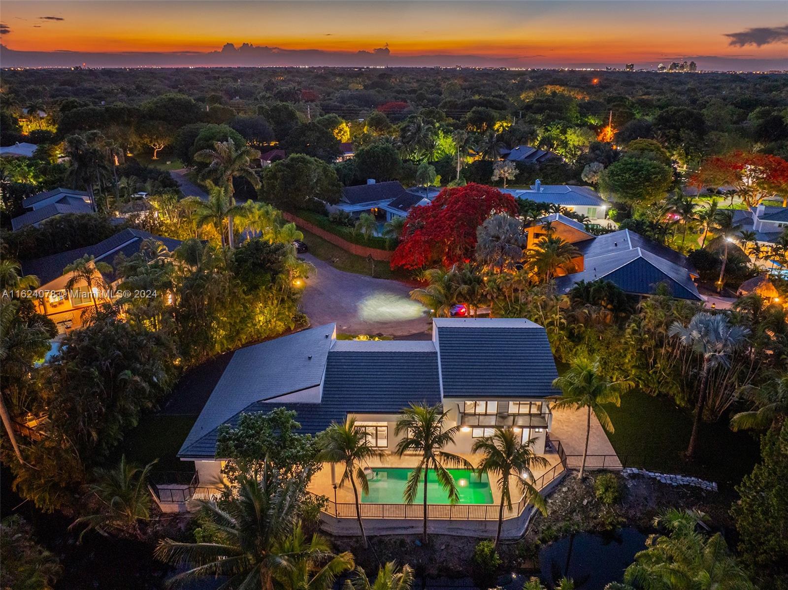 1ST ADDN TO OLD CUTLER WO - Residential