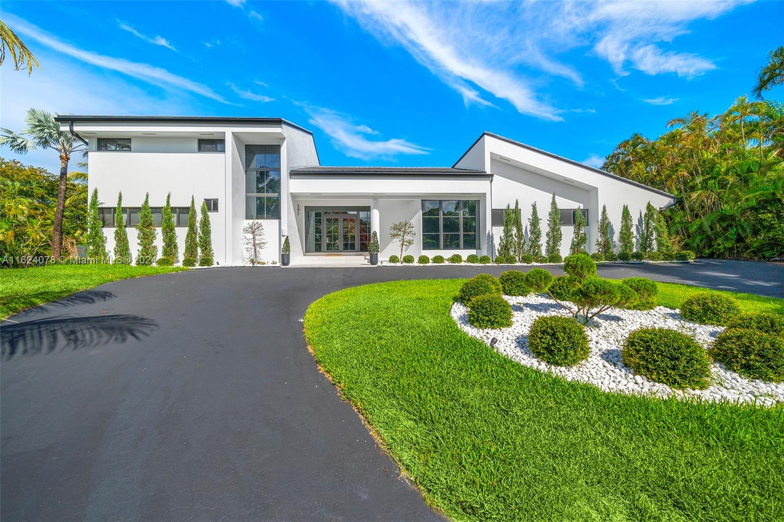 1ST ADDN TO OLD CUTLER WO - Residential