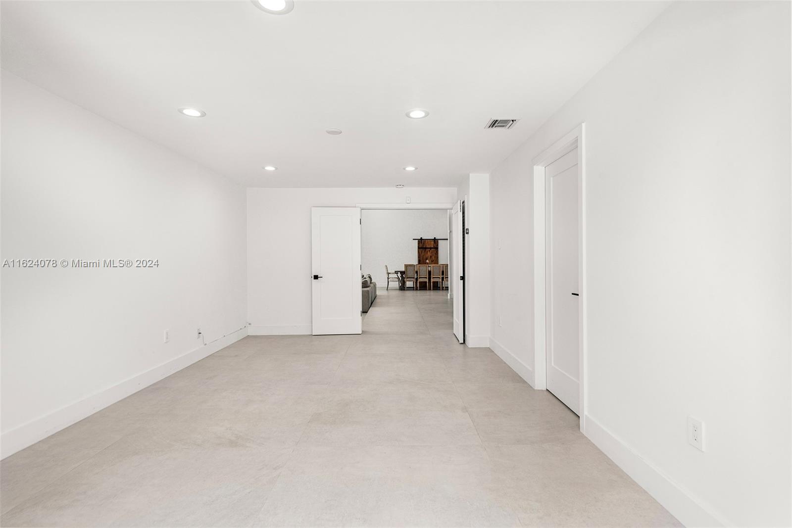 1ST ADDN TO OLD CUTLER WO - Residential