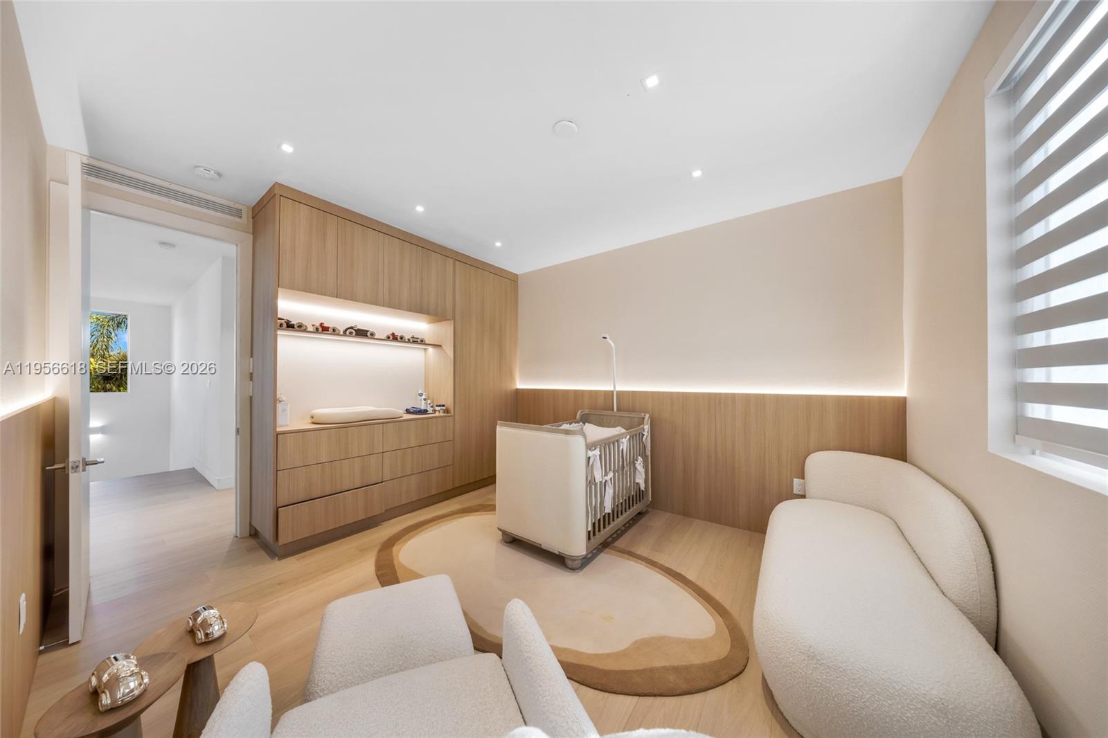 DORAL COMMONS RESIDENTIAL - Residential