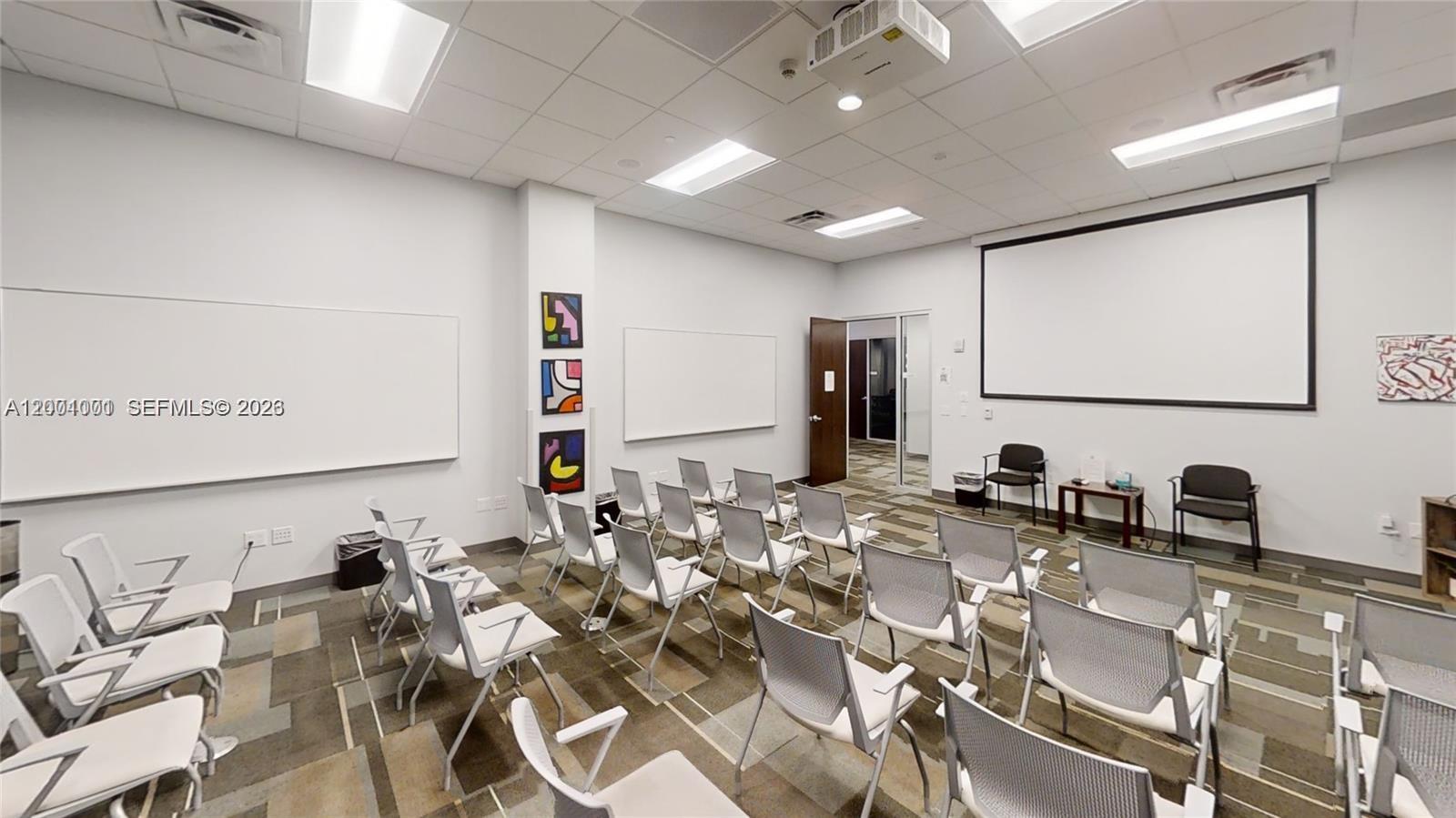 1501 Biscayne Blvd TR