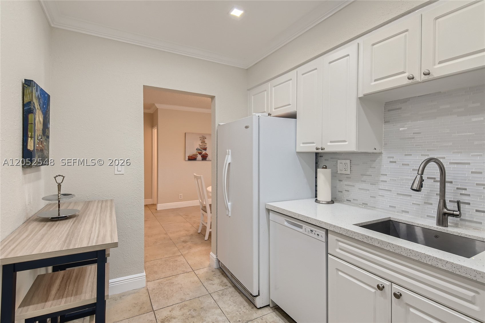 2501 S Ocean Dr 316 (AVAILABLE NOW-11/30)