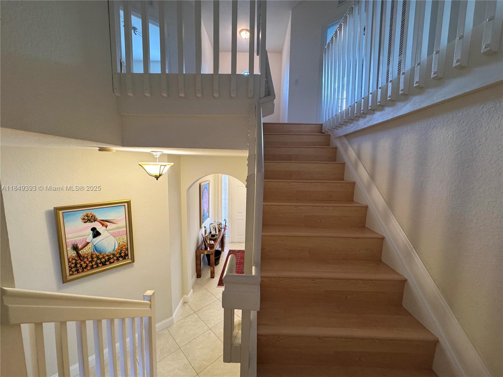 CENTURY BREEZE - Residential