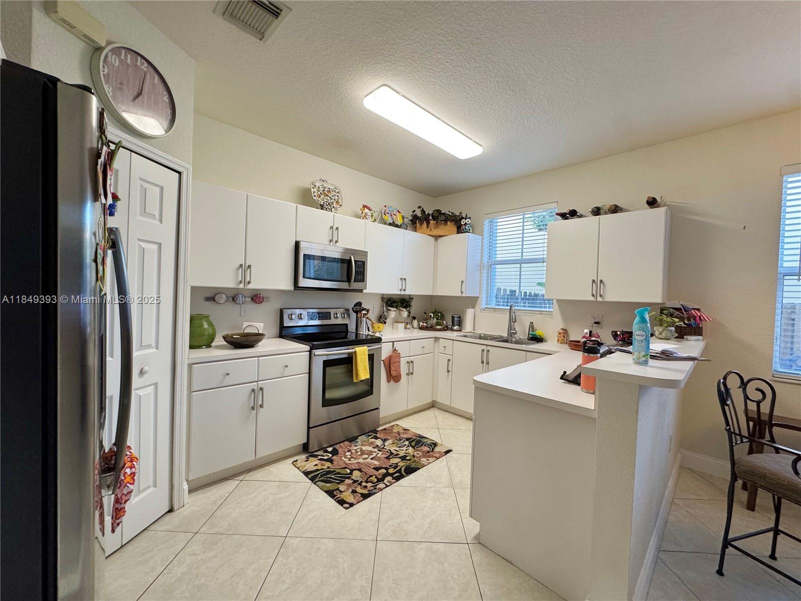 CENTURY BREEZE - Residential