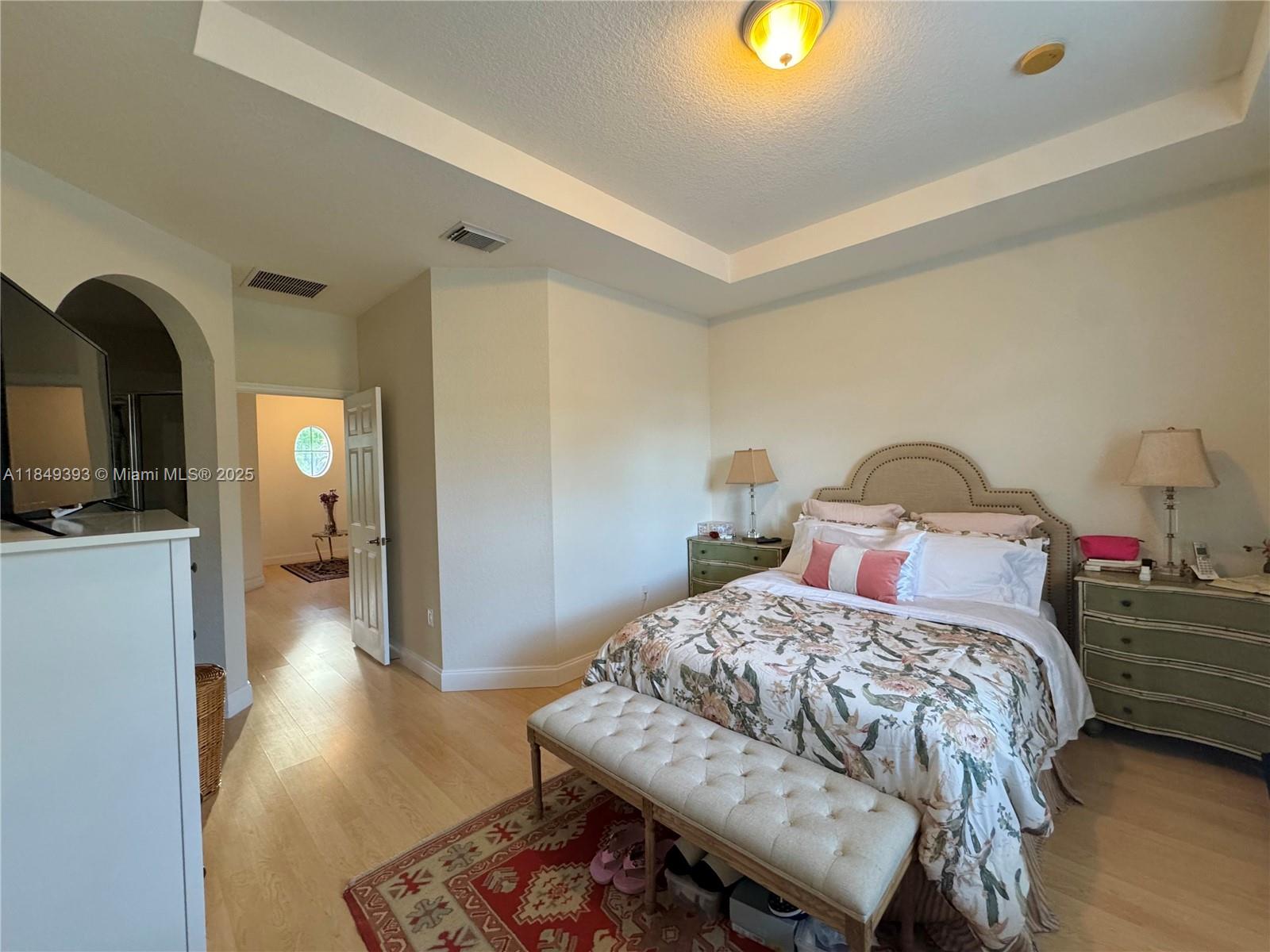 CENTURY BREEZE - Residential