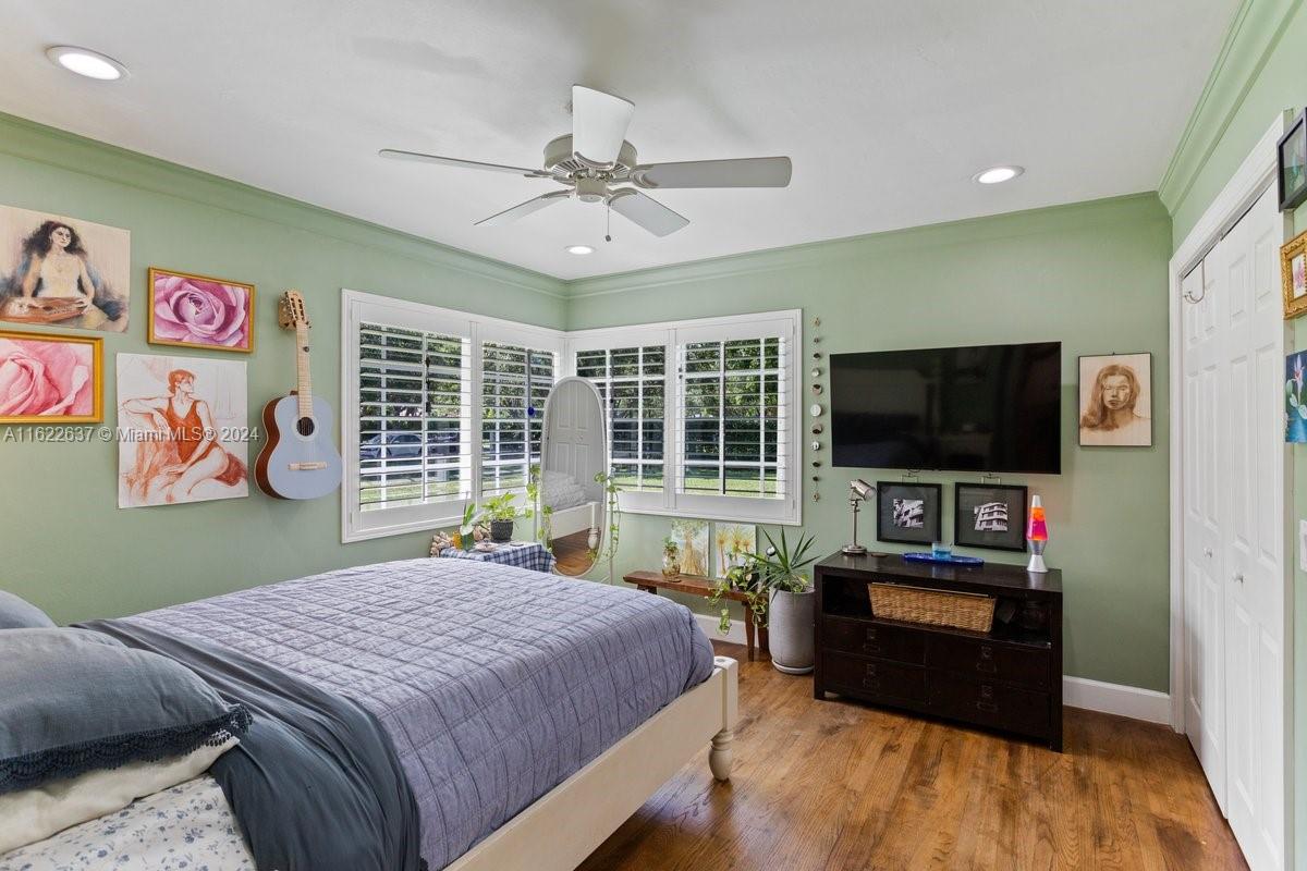 RIDGELINE ESTATES - Residential