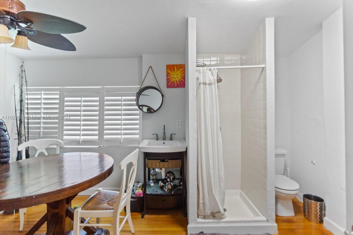 RIDGELINE ESTATES - Residential