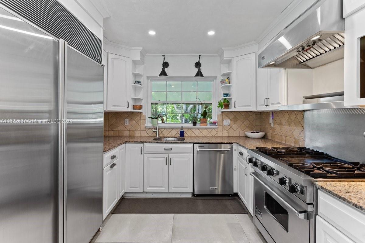 RIDGELINE ESTATES - Residential