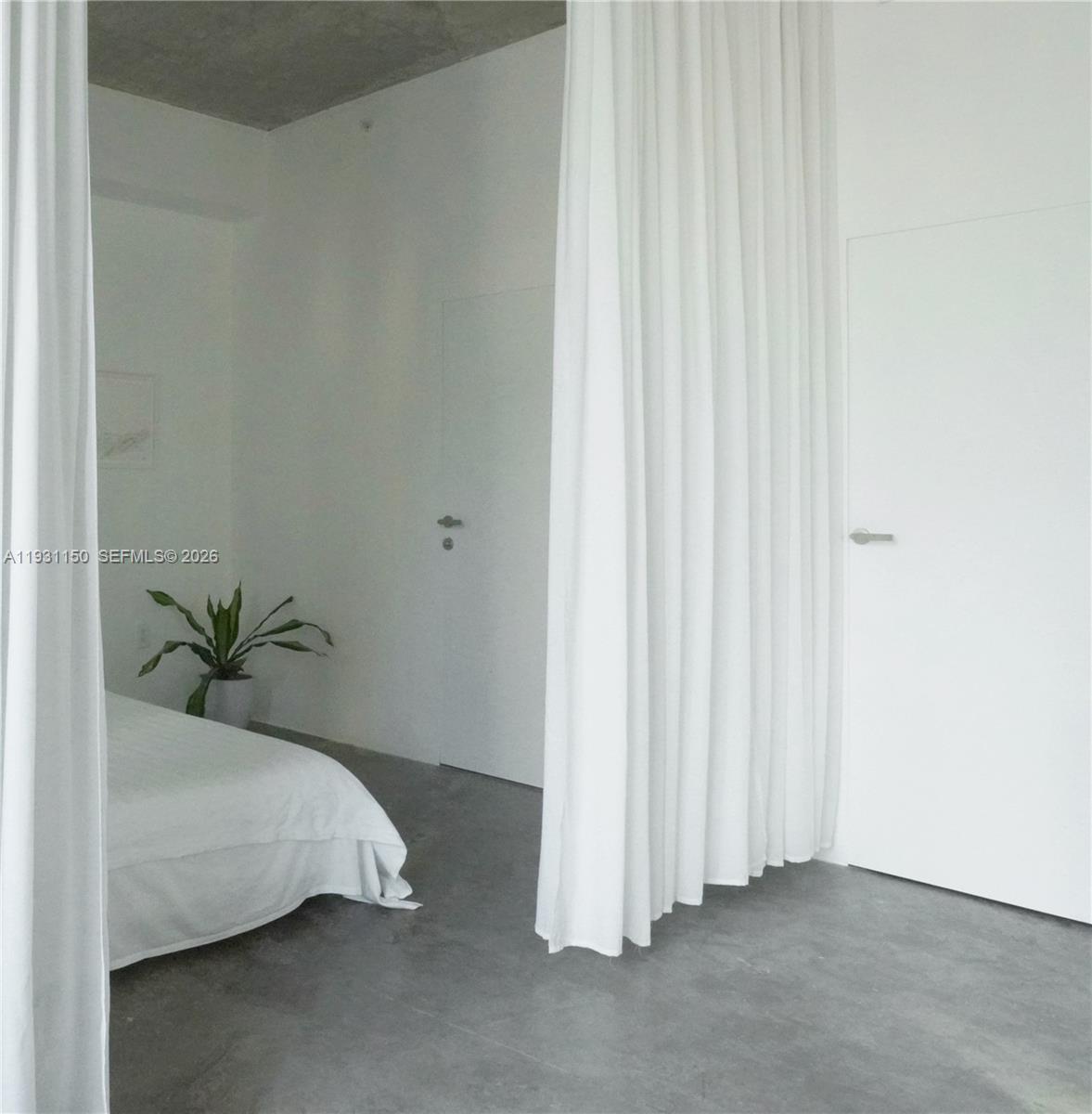 THE LOFT DOWNTOWN II COND - Residential