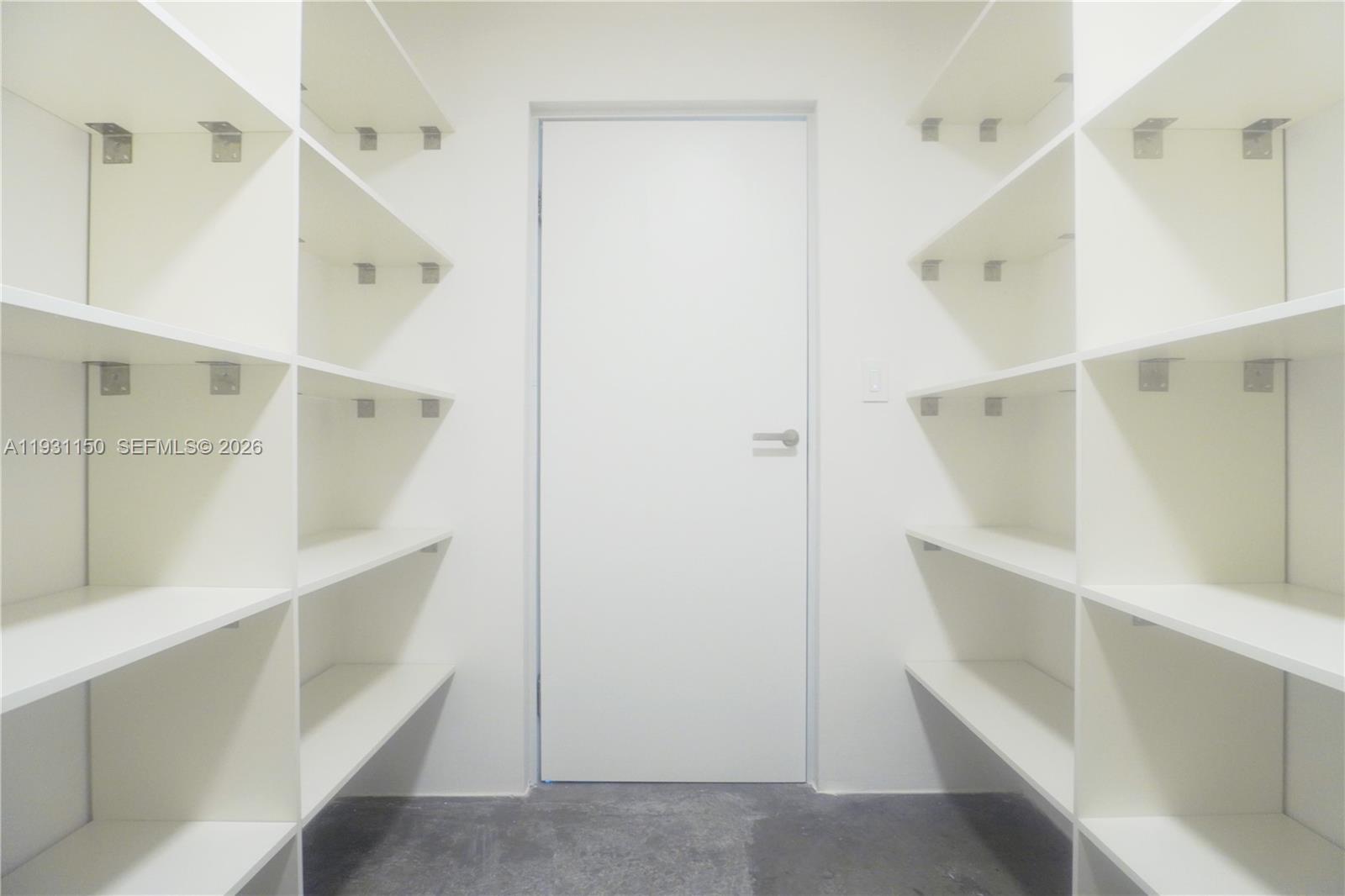 THE LOFT DOWNTOWN II COND - Residential