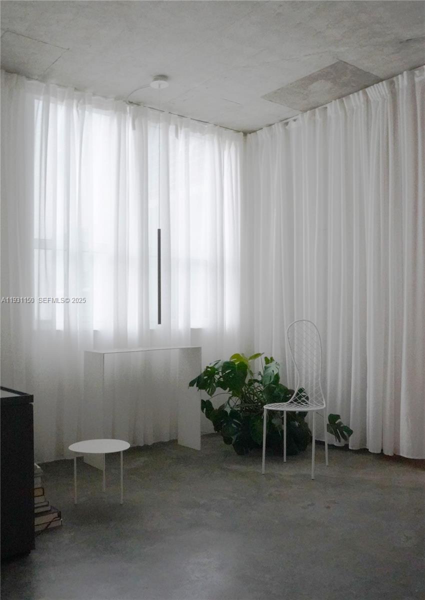 THE LOFT DOWNTOWN II COND - Residential