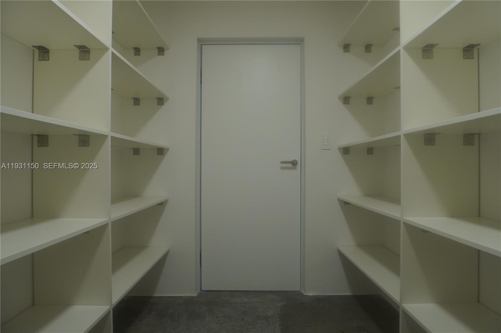 THE LOFT DOWNTOWN II COND - Residential