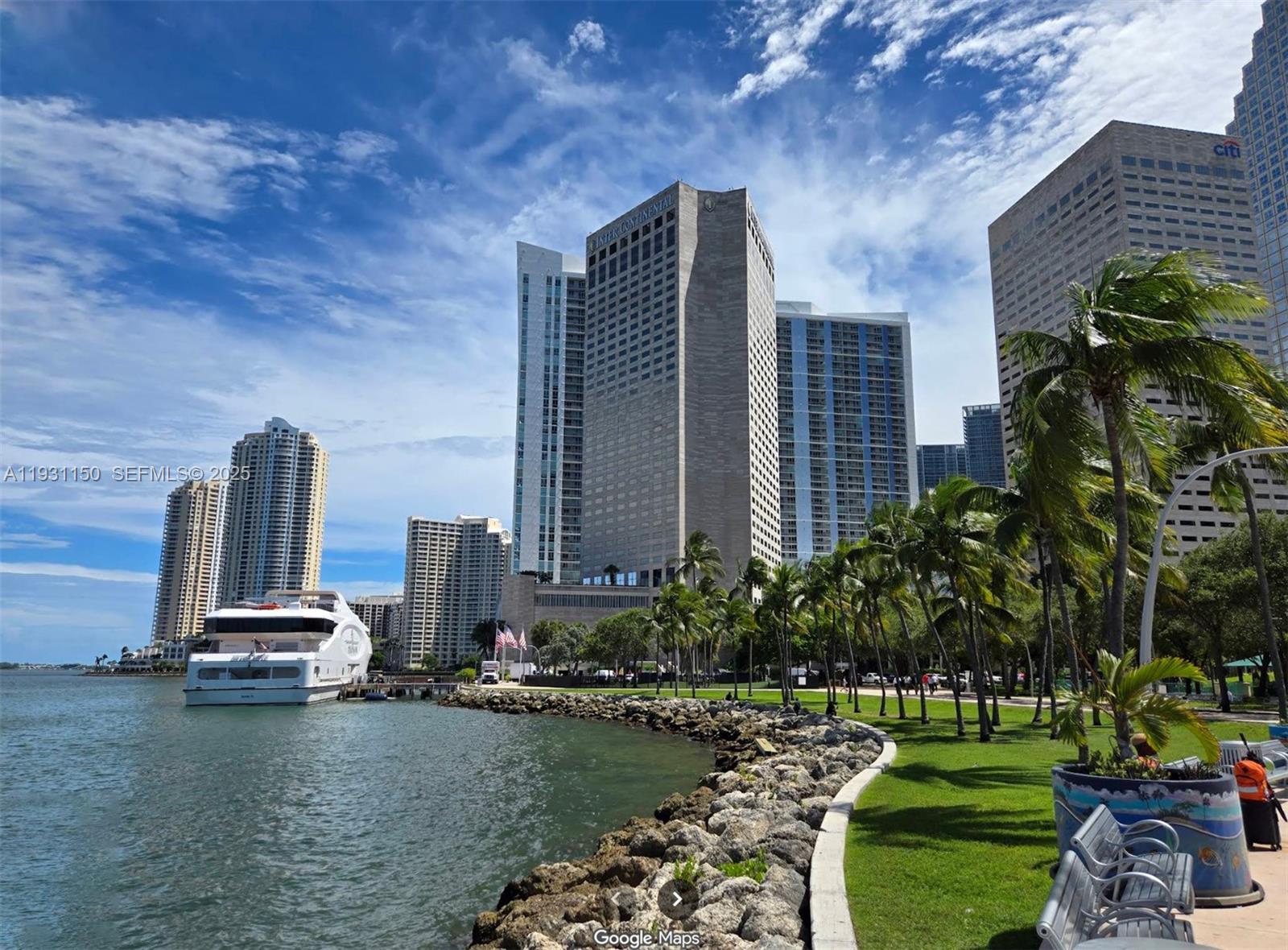 THE LOFT DOWNTOWN II COND - Residential