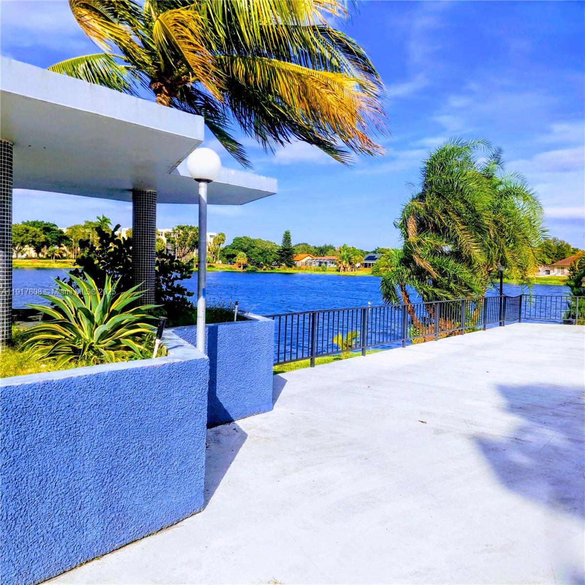 AZURE LAKE CONDO - Residential