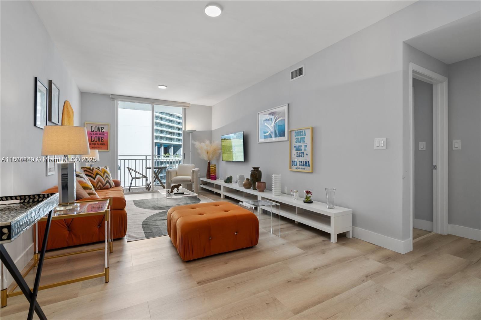 185 SE 14th Ter 1503