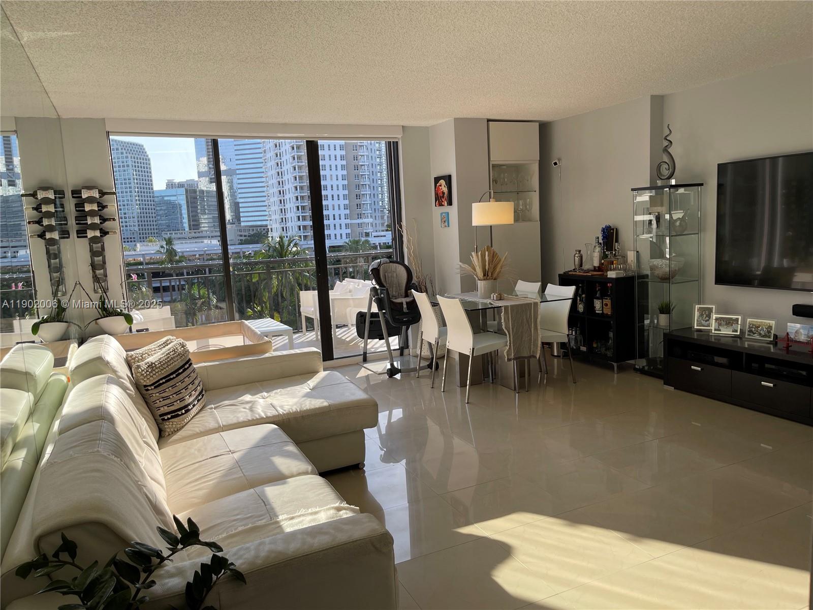 BRICKELL KEY II CONDO - Residential Lease