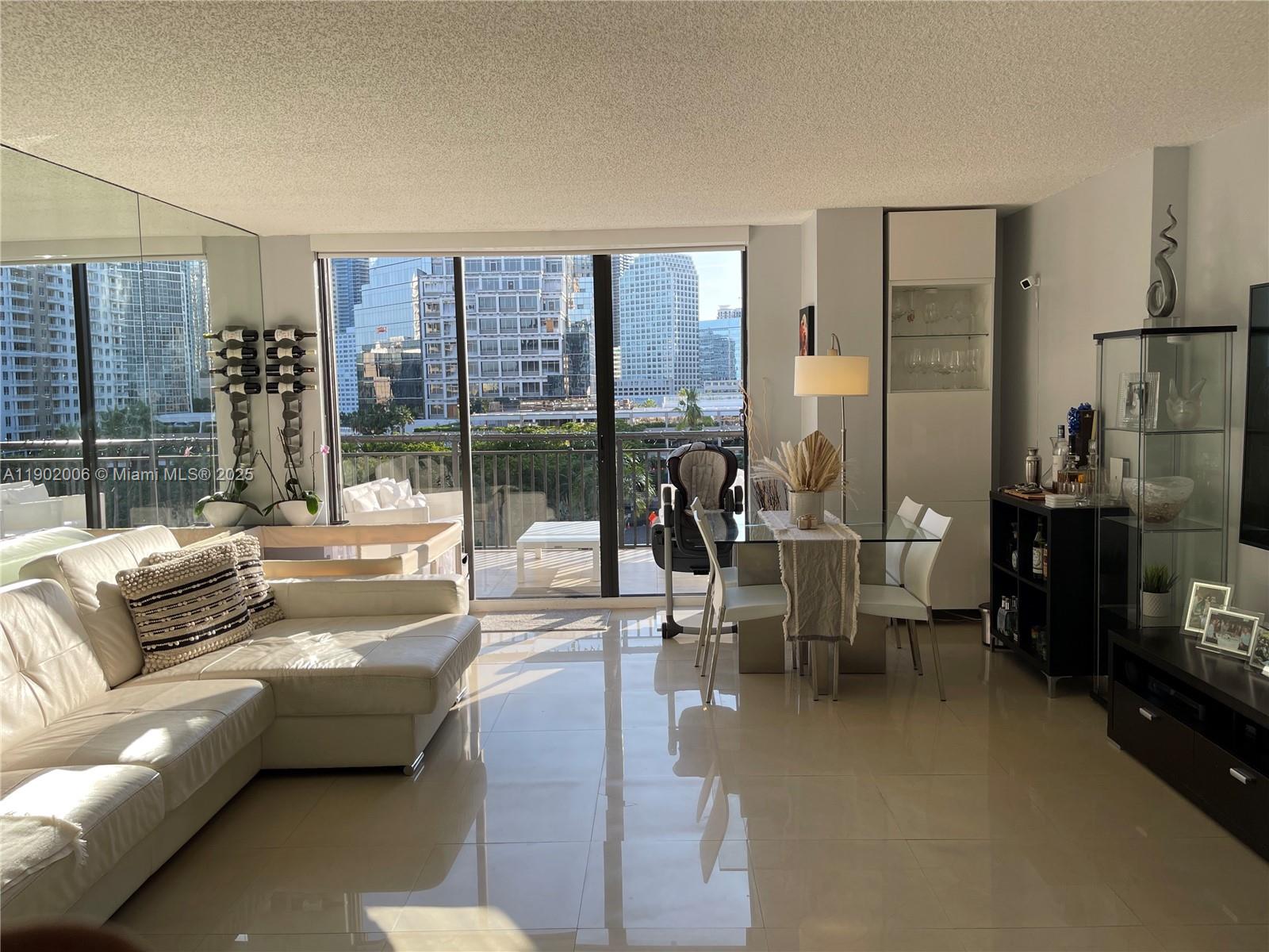 BRICKELL KEY II CONDO - Residential Lease