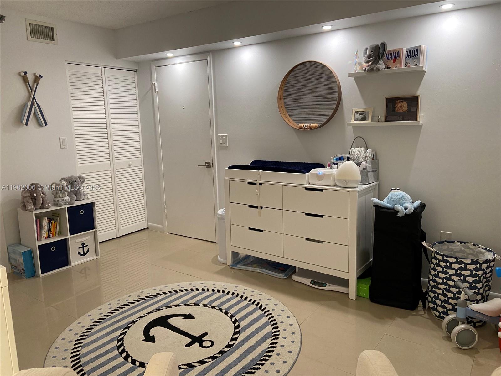 BRICKELL KEY II CONDO - Residential Lease