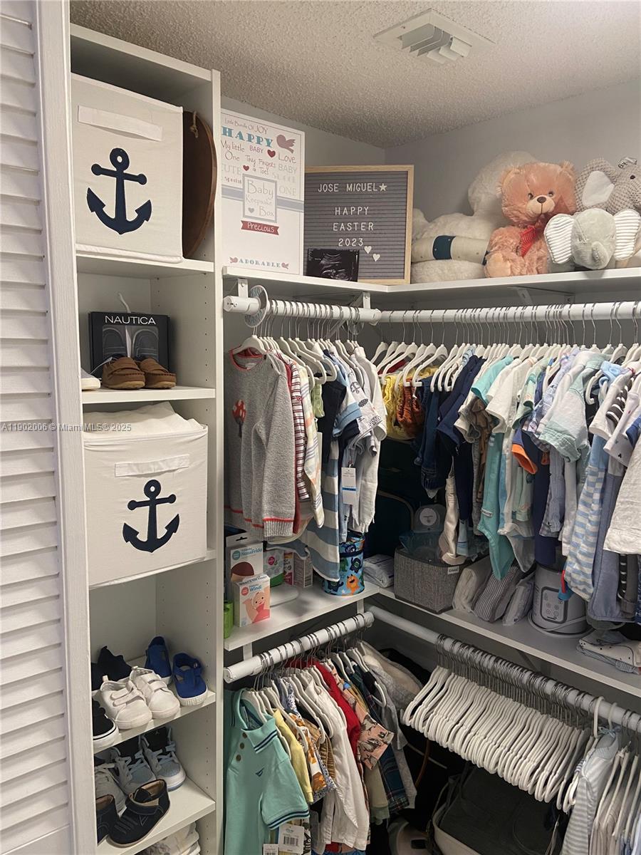 BRICKELL KEY II CONDO - Residential Lease