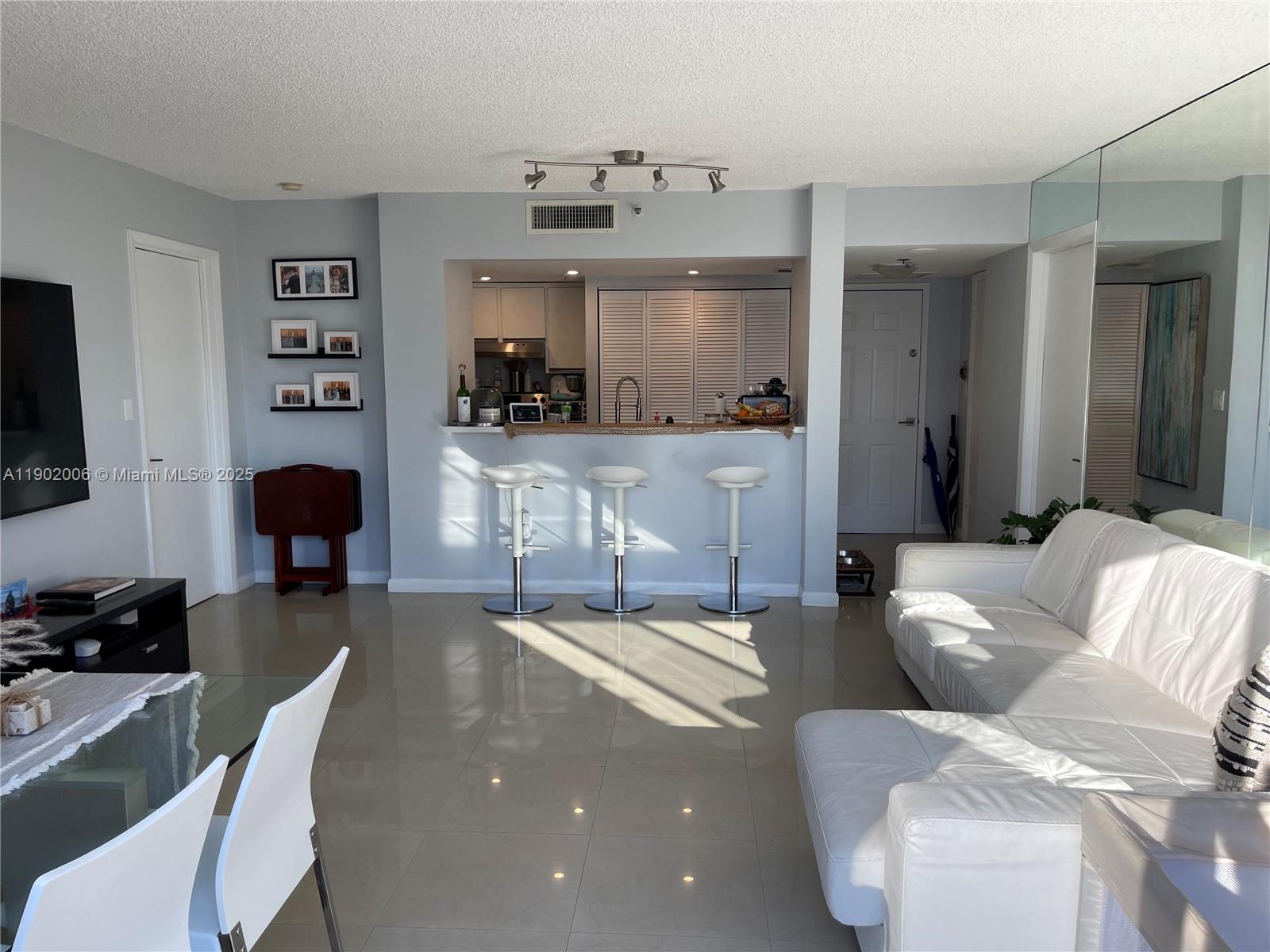 BRICKELL KEY II CONDO - Residential Lease