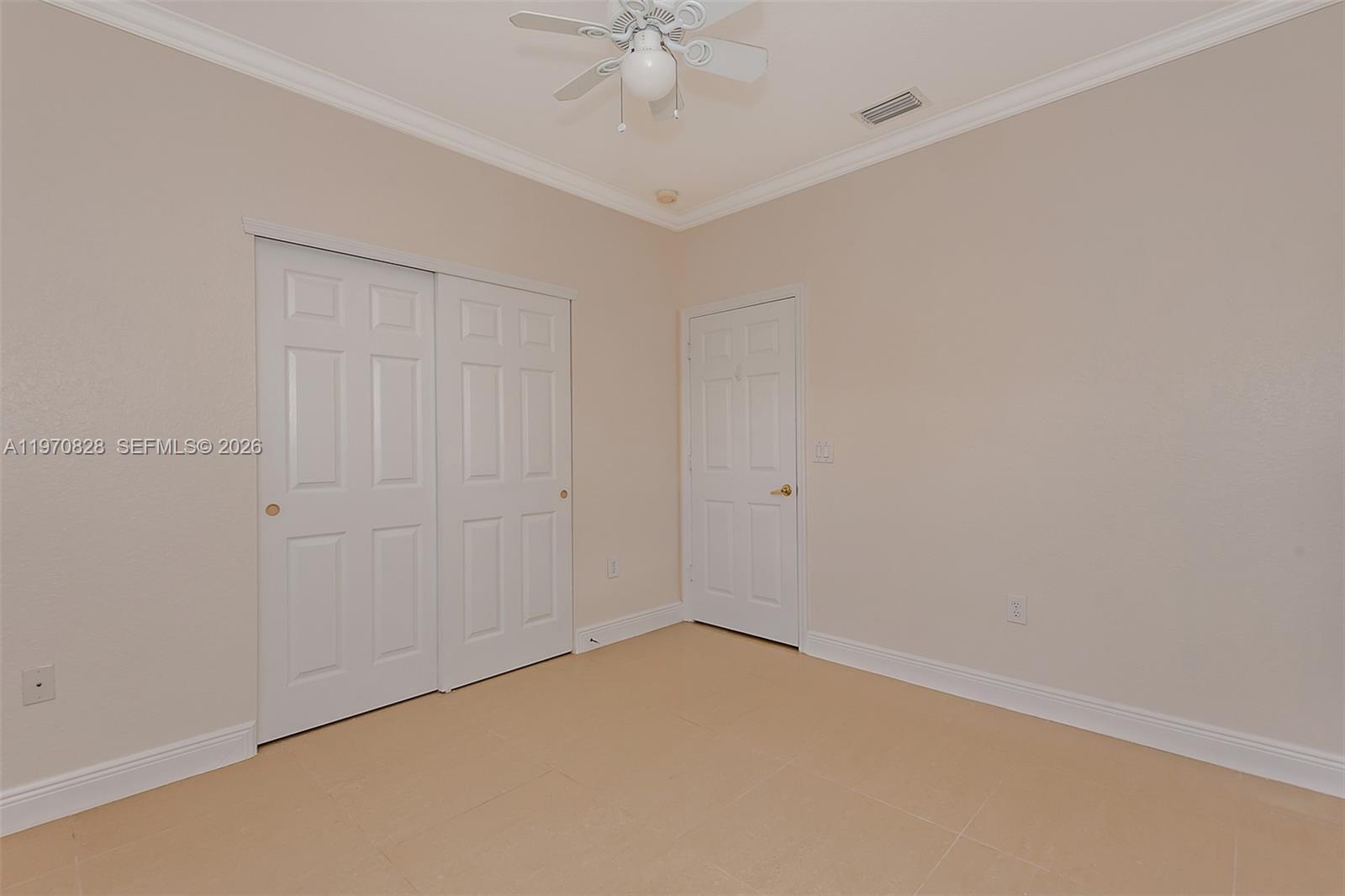 WALNUT CREEK TOWNHOMES - Residential