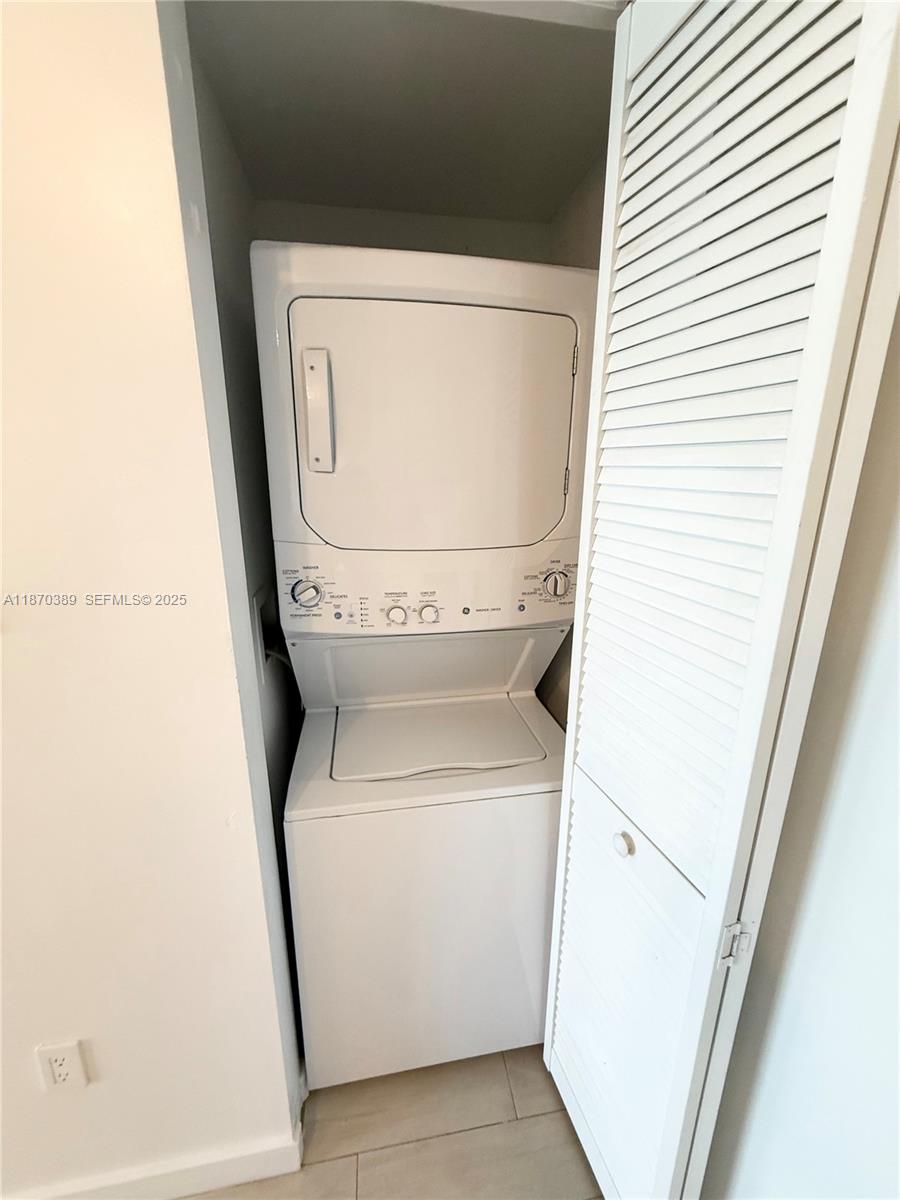 BEACHWALK CONDOMINIUM - Residential